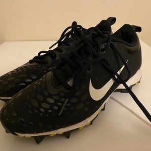 Hardly worn! Softball Cleats